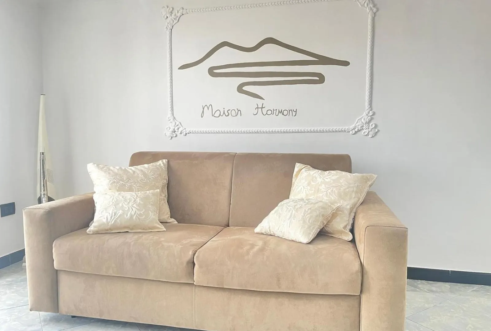 Maison Harmony Napoli Centro Apartment